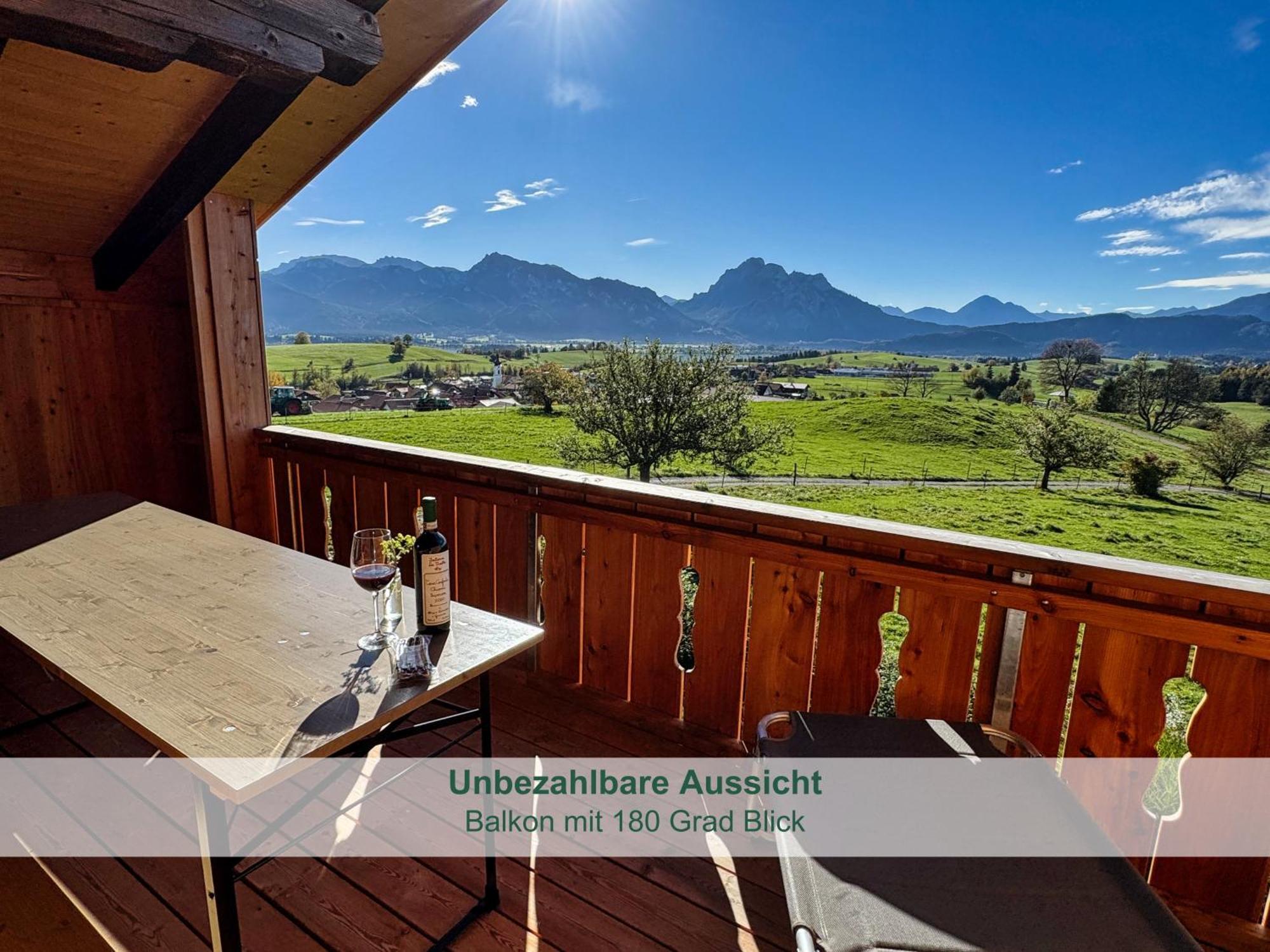 Chalet - Ferienwohnungen - Biohof Stoeger - Panoramasuedbalkon - Grandiose Aussicht Auf See, Berge Und Schloss Neuschwanstein Rieden Kültér fotó